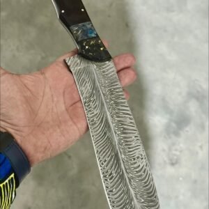 Bowie knife